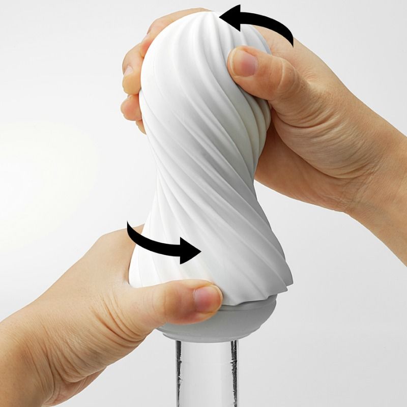 TENGA - FLEX masturbateur flexible en spirale avec effet de succion blanc